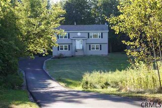 75 Gronczniak Rd, Stillwater, NY 12170