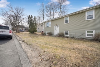 50 Berlin St, Fall River, MA 02720