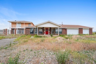 87 Five Hills Dr, Tijeras, NM 87059