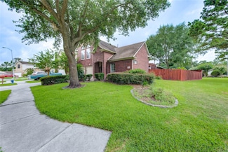 8034 High Hollow Ln, Houston, TX 77070