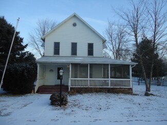 213 W Mississippi St, Elwood, IL 60421