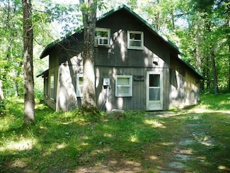 N8879 Dickerson Ave, Willard, WI 54493