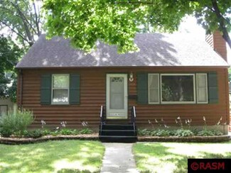 1419 N 5th St, Mankato, MN 56001