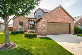 13078 Red Robin Dr, Fort Worth, TX 76244