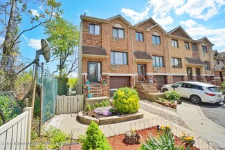 50 North Dr Unit 89, Staten Island, NY 10305
