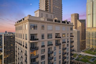 10 E Delaware Place Unit 34A, Chicago, IL 60611