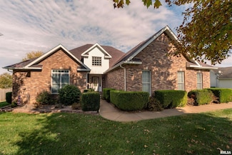 2702 Hickory Ln, Marion, IL 62959