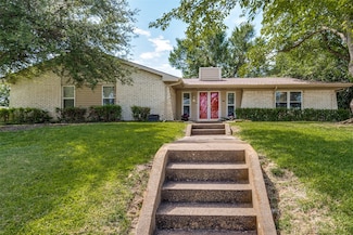 1310 Briar Hollow Ln, Garland, TX 75043