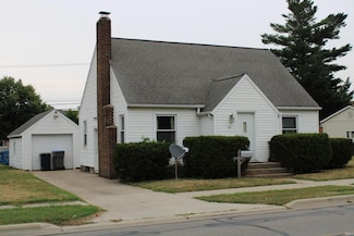 2033 E Market St, Warsaw, IN 46580