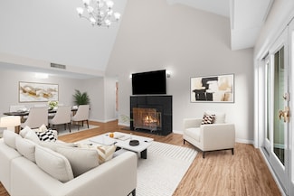 1100 Salem St Unit 46, Lynnfield, MA 01940