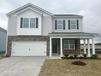 3212 Ridgeland Dr, Winterville, NC 28590