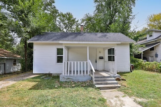 2130 N Elizabeth Ave, Springfield, MO 65803