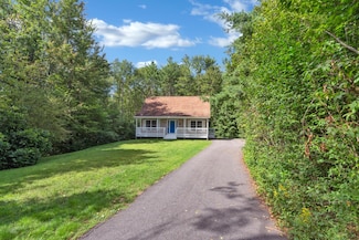 17 Heritage Dr, South Berwick, ME 03908