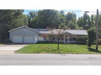 527 W Main St, Dalton, OH 44618