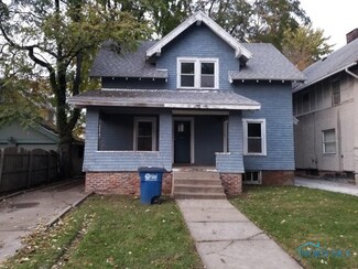 438 Rockingham St, Toledo, OH 43610