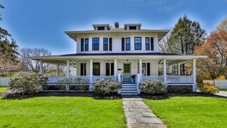 27 Walnut Rd, South Hamilton, MA 01982