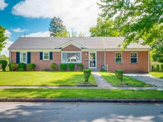 1479 Townley Dr, Lexington, KY 40511