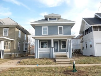 350 17th St SE, Cedar Rapids, IA 52403