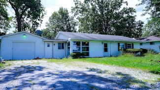 4216 E Paulding Rd, Fort Wayne, IN 46816