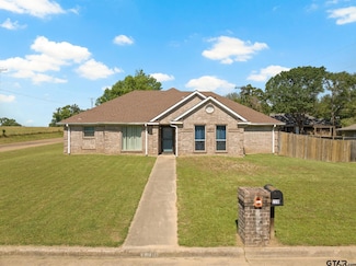 2310 Gale St, Mount Pleasant, TX 75455