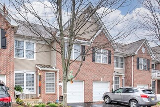 31 Ironwood Ct Unit B1, Middletown, NJ 07748