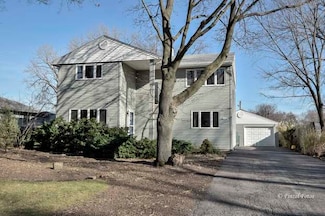 2110 Swan Ln, Rolling Meadows, IL 60008