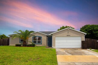 1891 SW Cameo Blvd, Port Saint Lucie, FL 34953