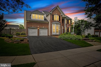 908 Sand Brook Ct, Gambrills, MD 21054