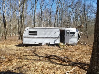 45020 Snow Hill Rd Lr, Cresco, PA 18326