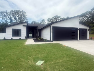 2080 Blessed Dr, Inman, SC 29349