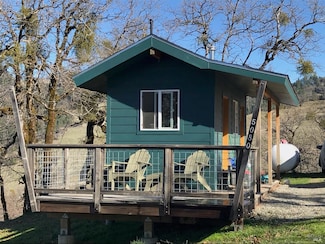 5080 Yellow Star Rd, Leggett, CA 95585