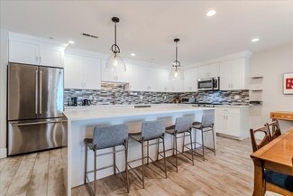 167 Poplar St Unit 1, Boston, MA 02131