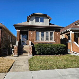 1520 Wesley Ave, Berwyn, IL 60402