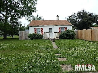 708 3rd St, Buffalo, IA 52728