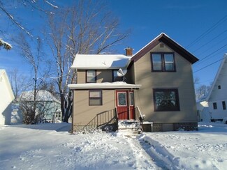 209 Polk St, Sauk City, WI 53583