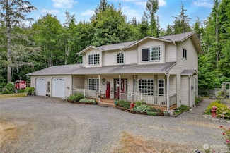 111 E Union Ridge Loop Rd, Union, WA 98592
