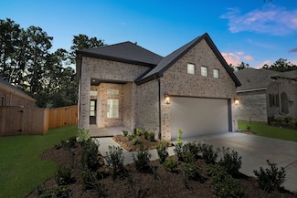203 Lukewood Cir, Willis, TX 77318