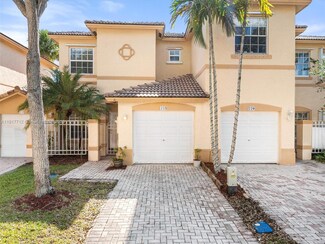 733 NW 170th Terrace, Pembroke Pines, FL 33028