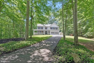 6265 Happy Creek Rd, Manassas, VA 20112