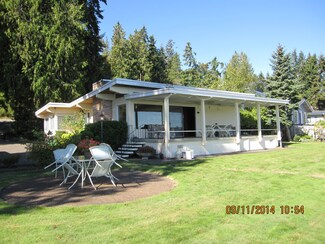 7710 E Grapeview Loop Rd, Allyn, WA 98524