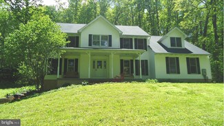 15405 Barnes Rd, New Windsor, MD 21776