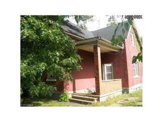 2021 W 19th St, Cleveland, OH 44113