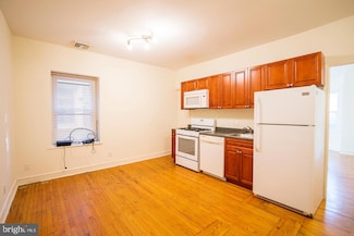 4244 Spruce St Unit 3R, Philadelphia, PA 19104