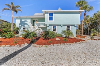465 Lake Murex Cir, Sanibel, FL 33957