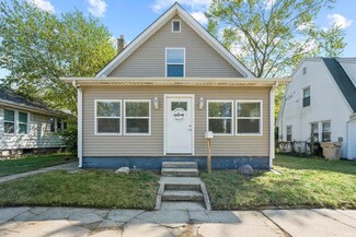 1102 S 34th St, South Bend, IN 46615