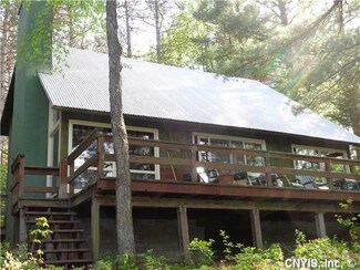 5142 Eagle Dr, Brantingham, NY 13312