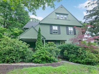 48 Glenwood Ave, Newton Center, MA 02459
