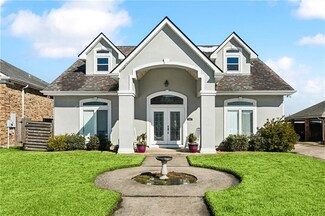 3225 Coulon Dr, Meraux, LA 70075