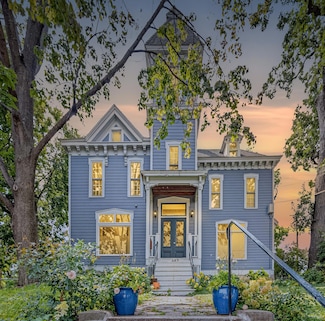 307 Walnut St Unit 2, Saint Paul, MN 55102