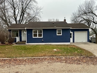 104 N Ross St, Hardwick, MN 56134